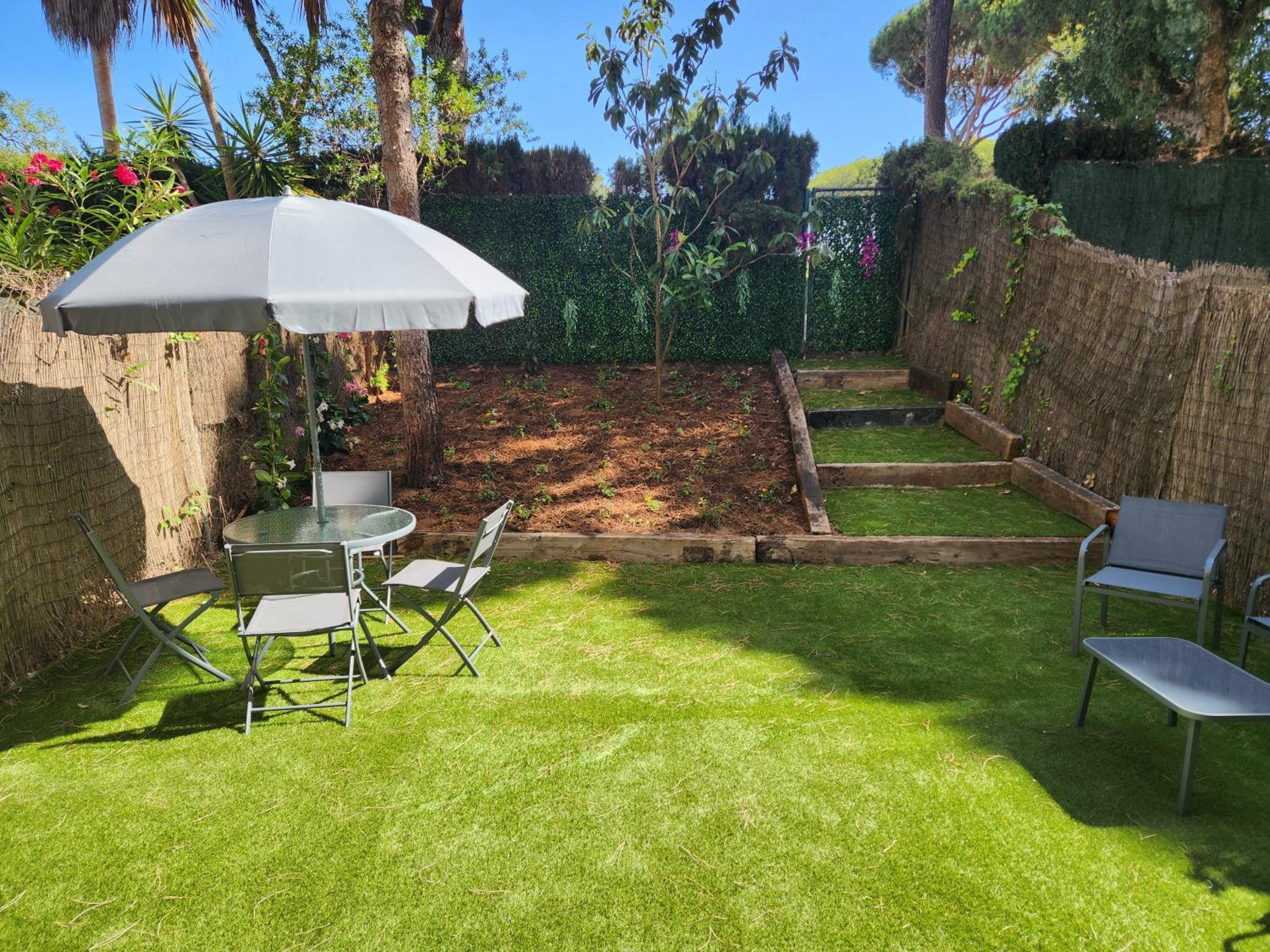 Ansa - Cabopino, - Garden Level Appartement *
